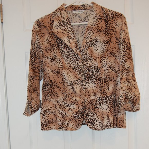 DAVID N Women's Brown Animal Print Jacket With 3 Buttons.  Size Large - Picture 1 of 13